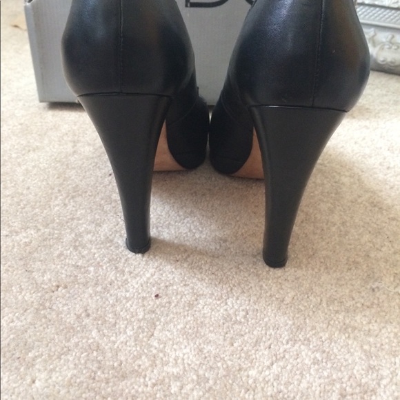 BLACK PREOWNED LEATHER PUMPS ALDO - Picture 3 of 6